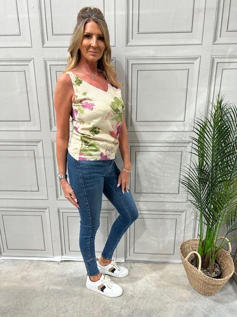 Tank top flower
