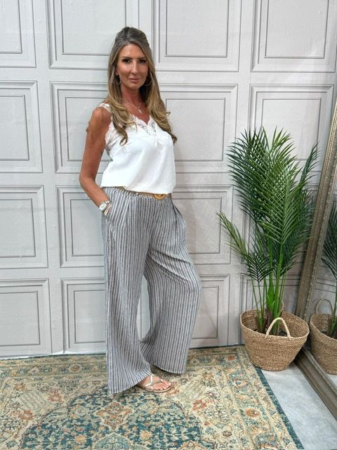 Chantelle grey