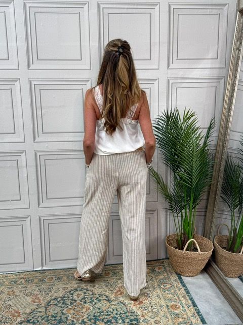 Chantelle beige