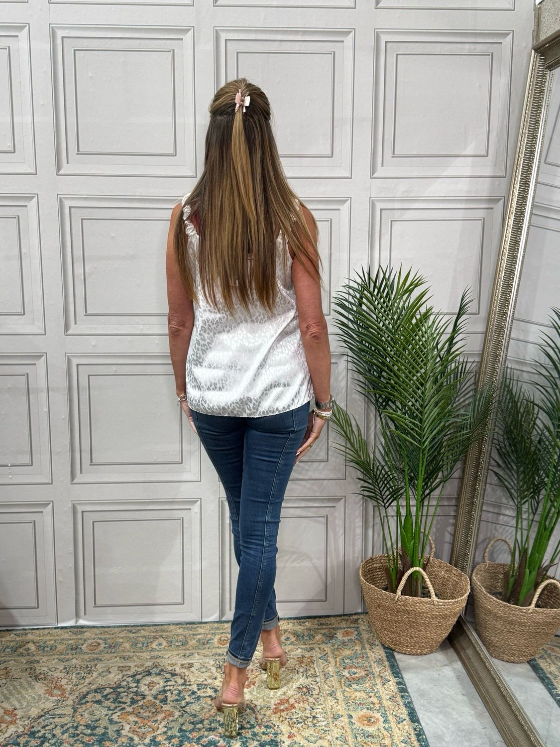 Isla White