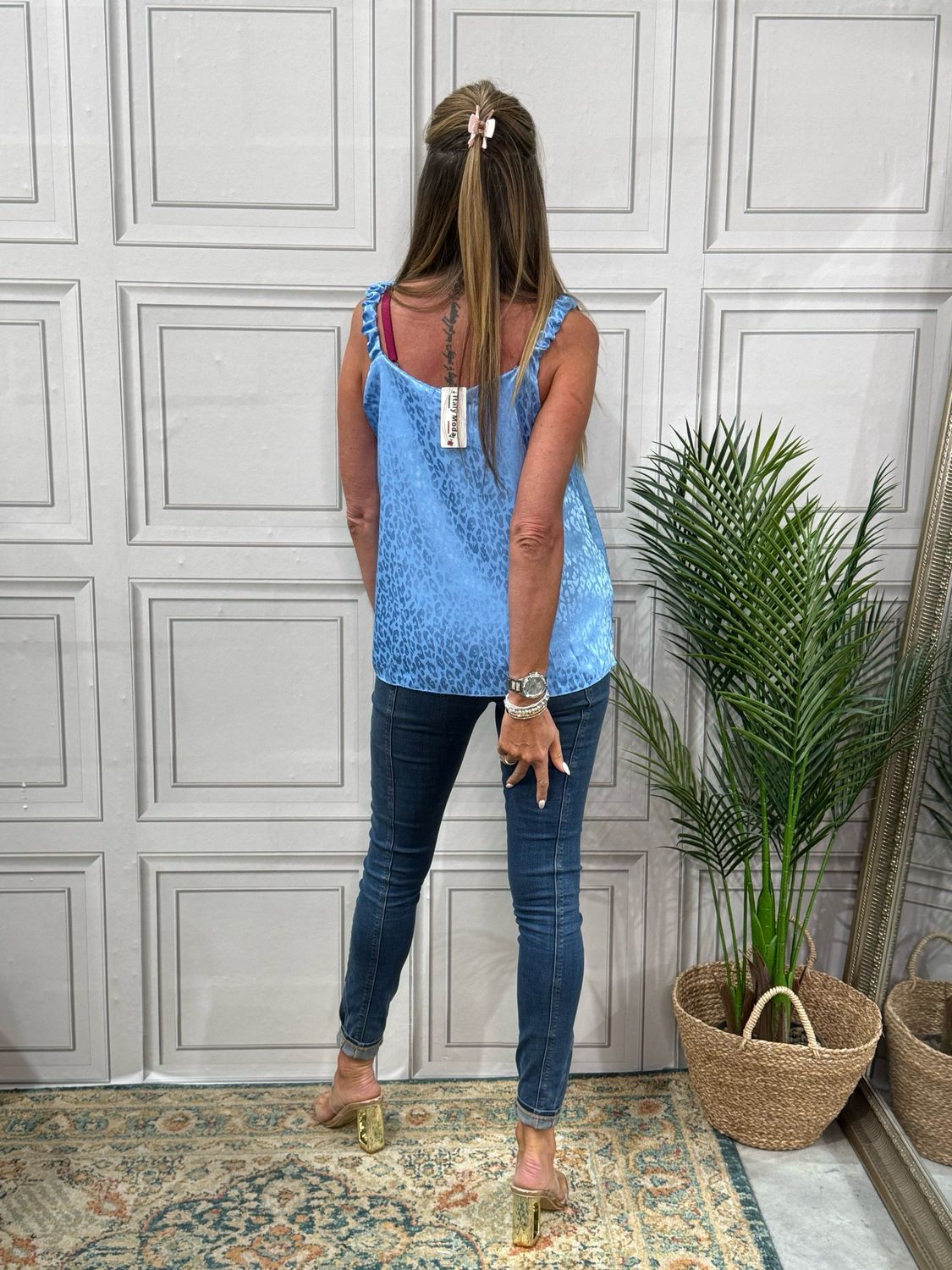 Isla Baby Blue