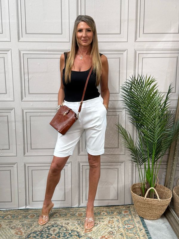 Magic Shorts White