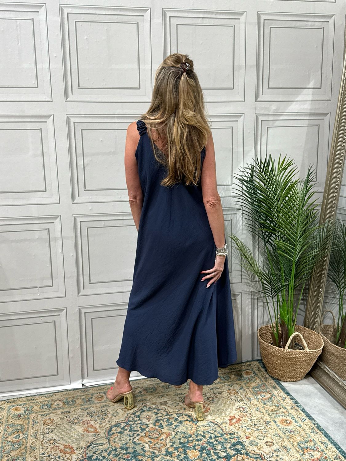 Krystal Navy