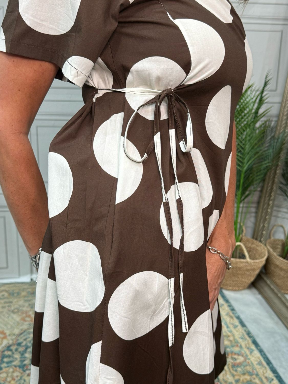 Dotty Brown White