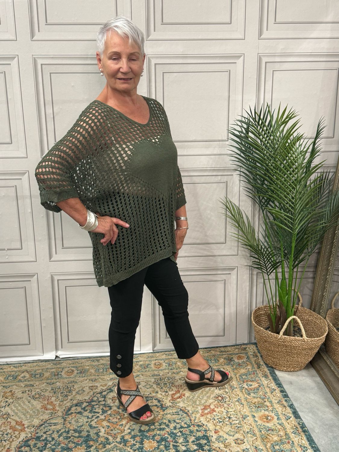 Kat Khaki