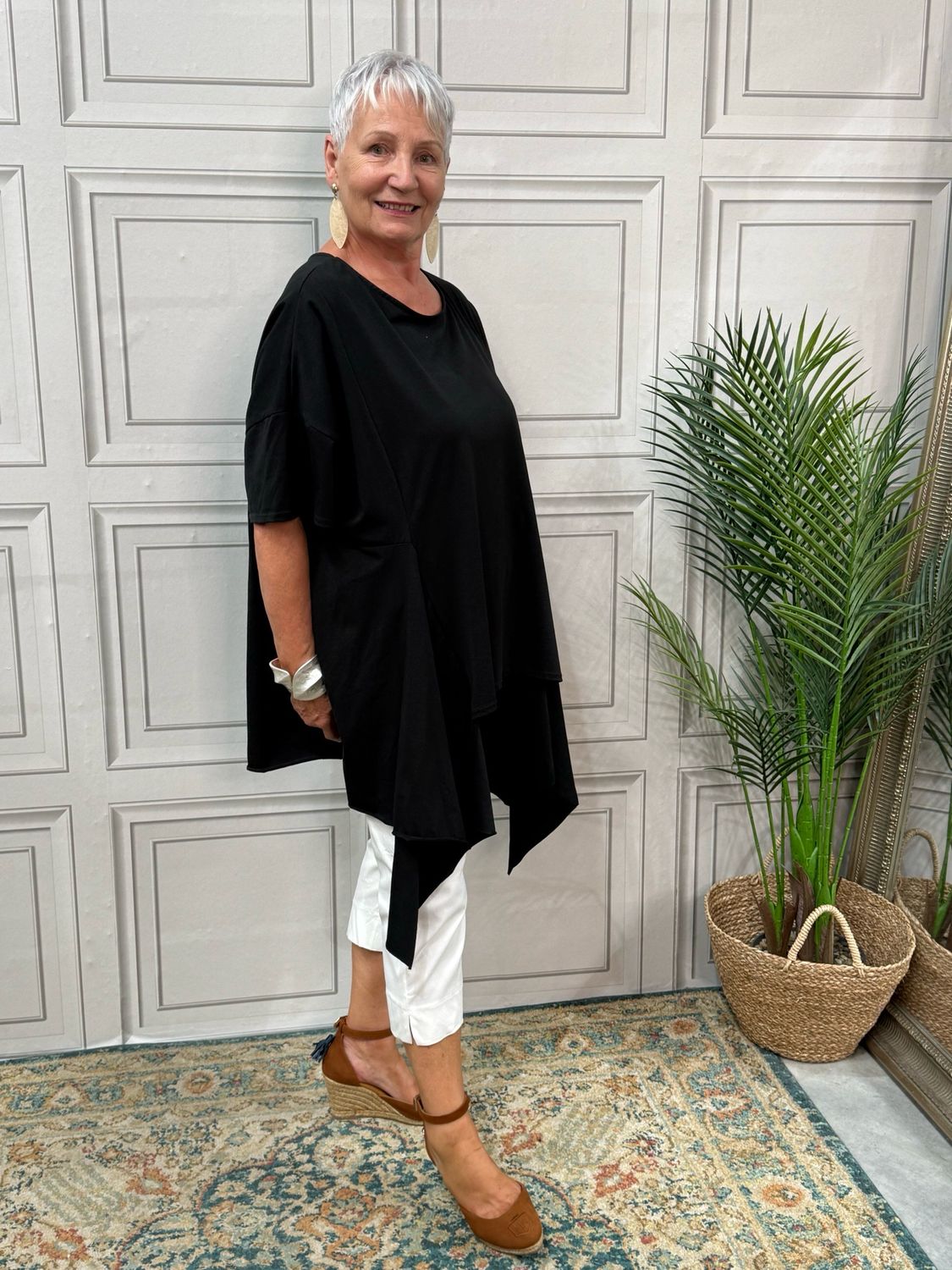 Flare Black