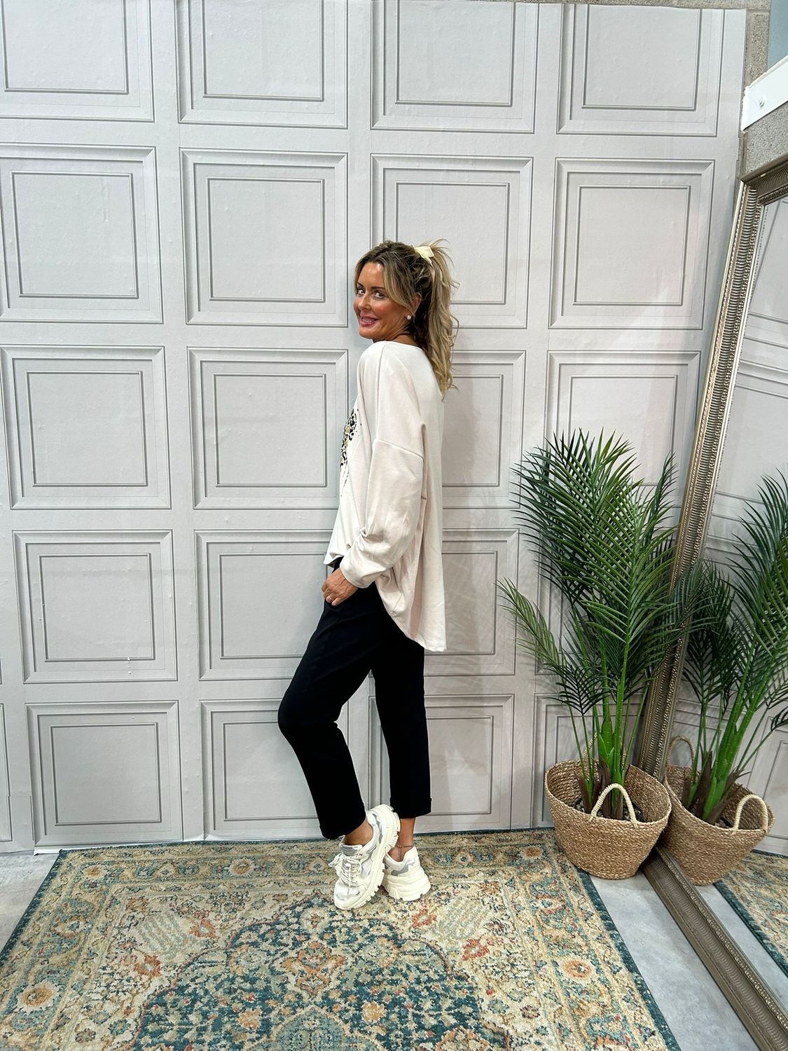 Olivia Cream