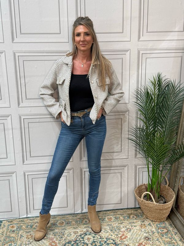 Renata Beige