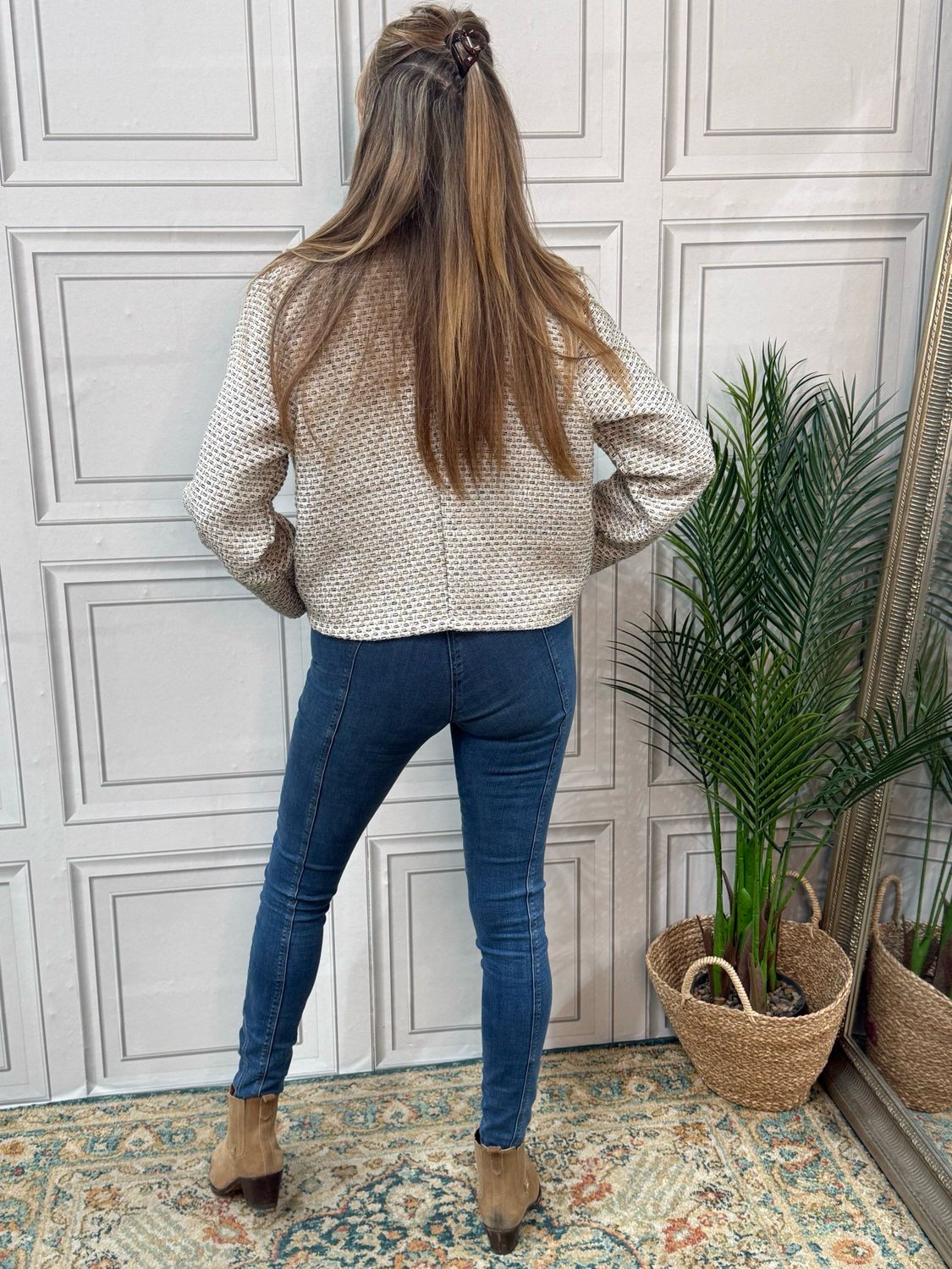 Renata Beige