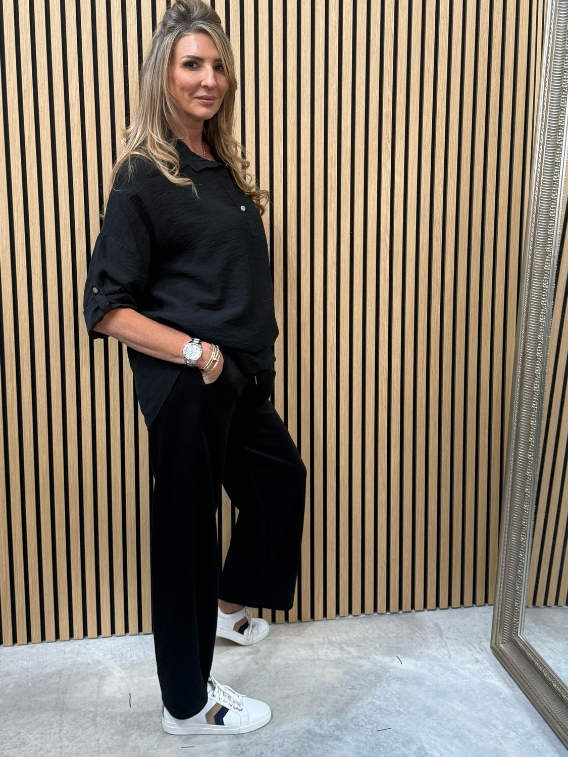 Ava Smock Shirt Black
