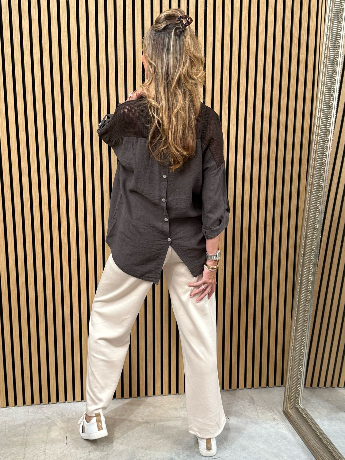 Ava Smock Shirt Chocolate
