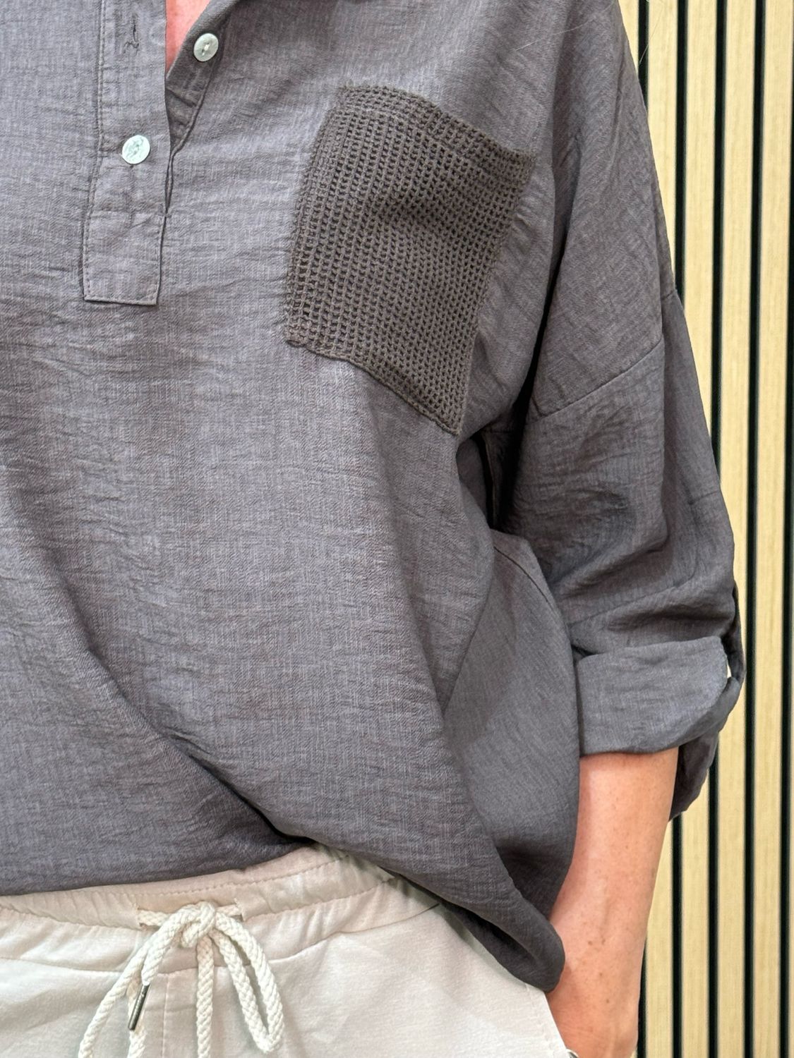Ava Smock Shirt Chocolate