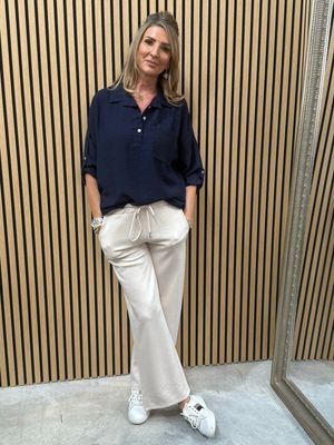 Ava Smock Shirt Navy
