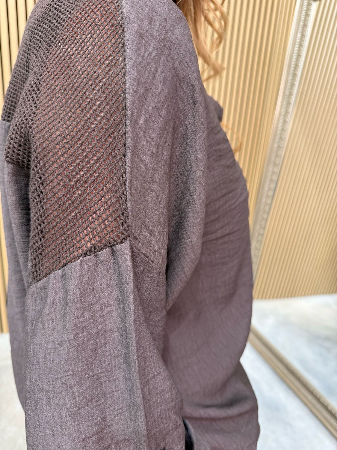 Ava Smock Shirt Chocolate