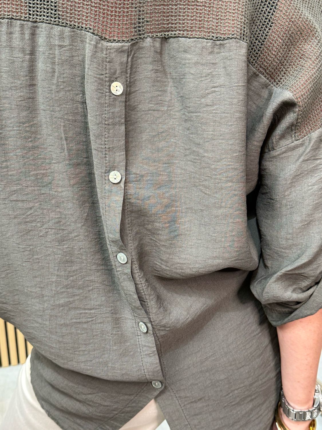 Ava Smock Shirt Khaki
