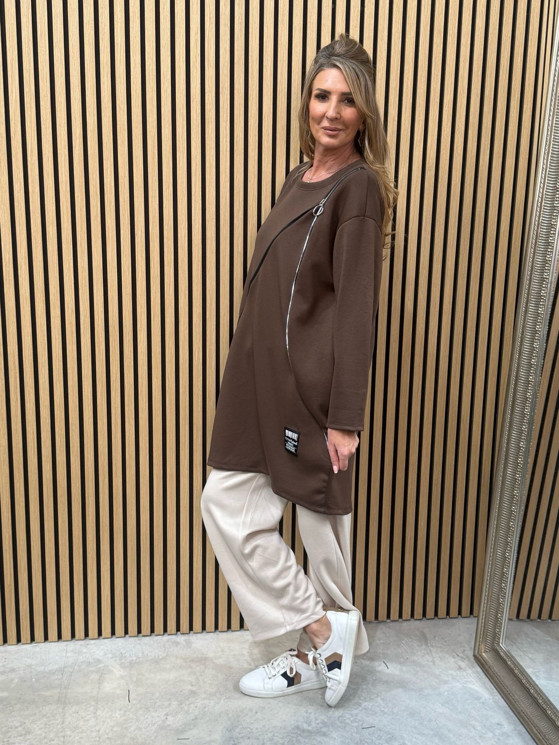 Zira Zip Jumper Chocolate