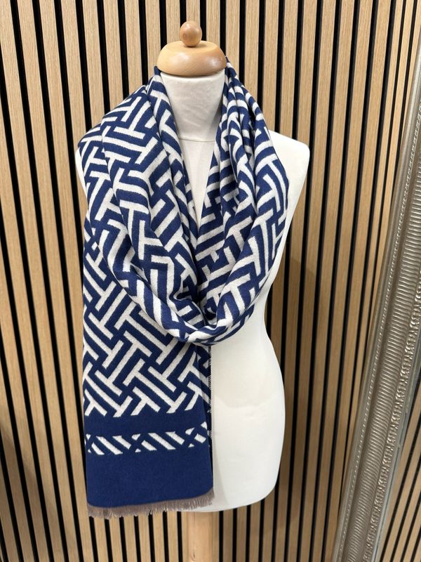 Reversible Navy &amp; Cream Geometric Scarf