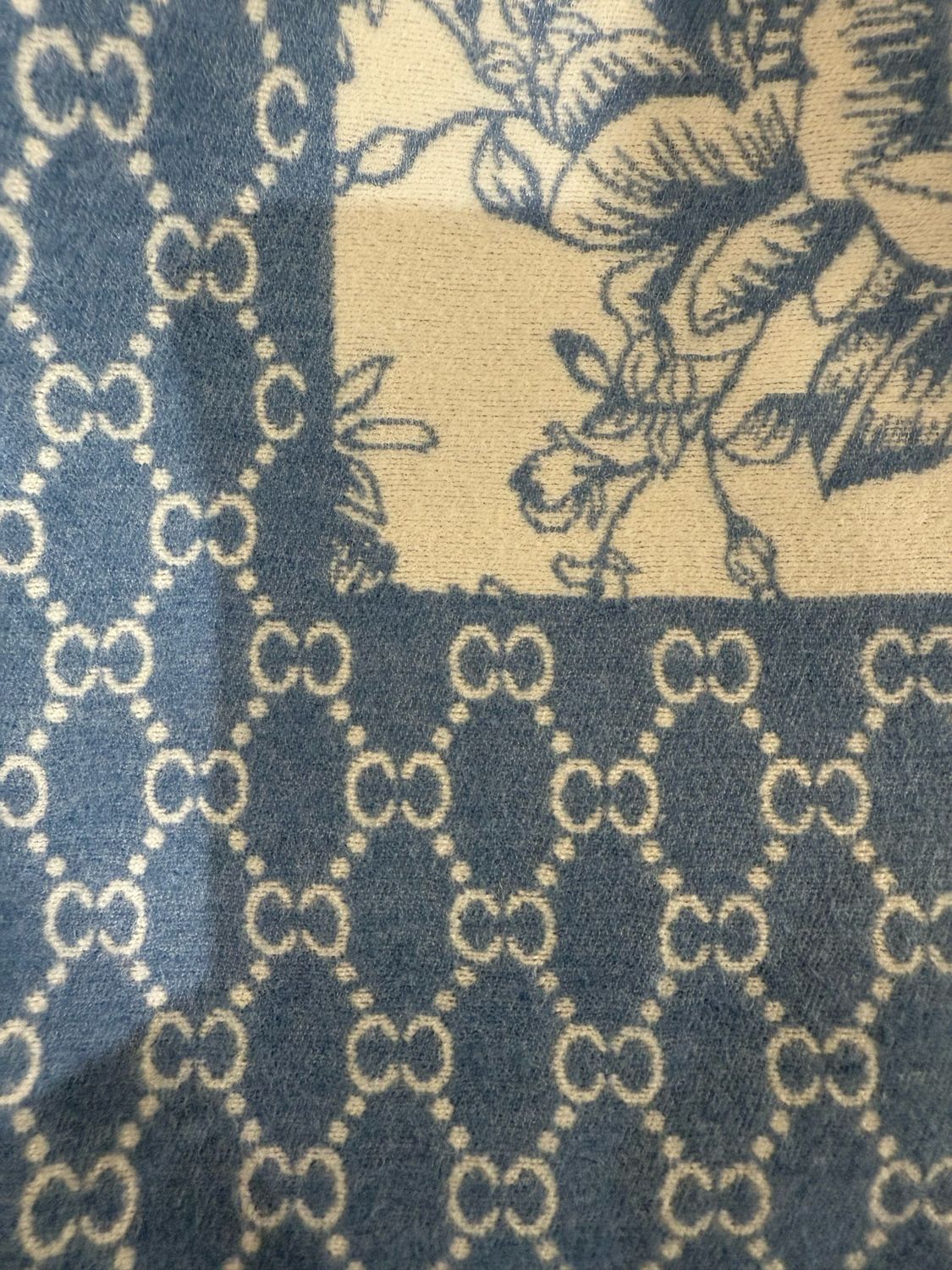 Reversible Blue Floral &amp; Chain Print Scarf