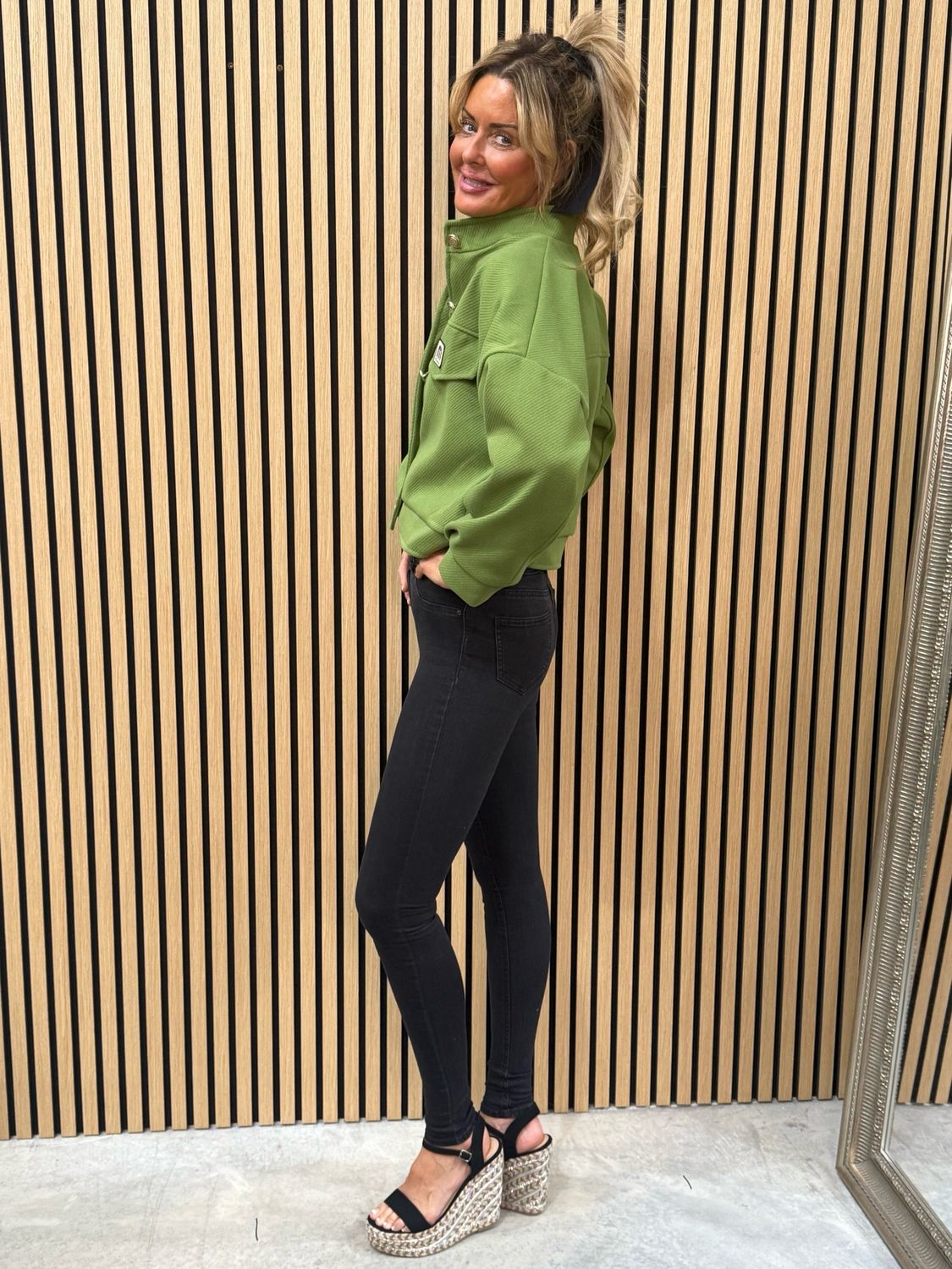 Aurelia Cropped Jacket Green
