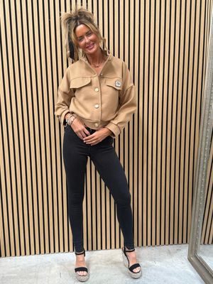 Aurelia Cropped Jacket Beige