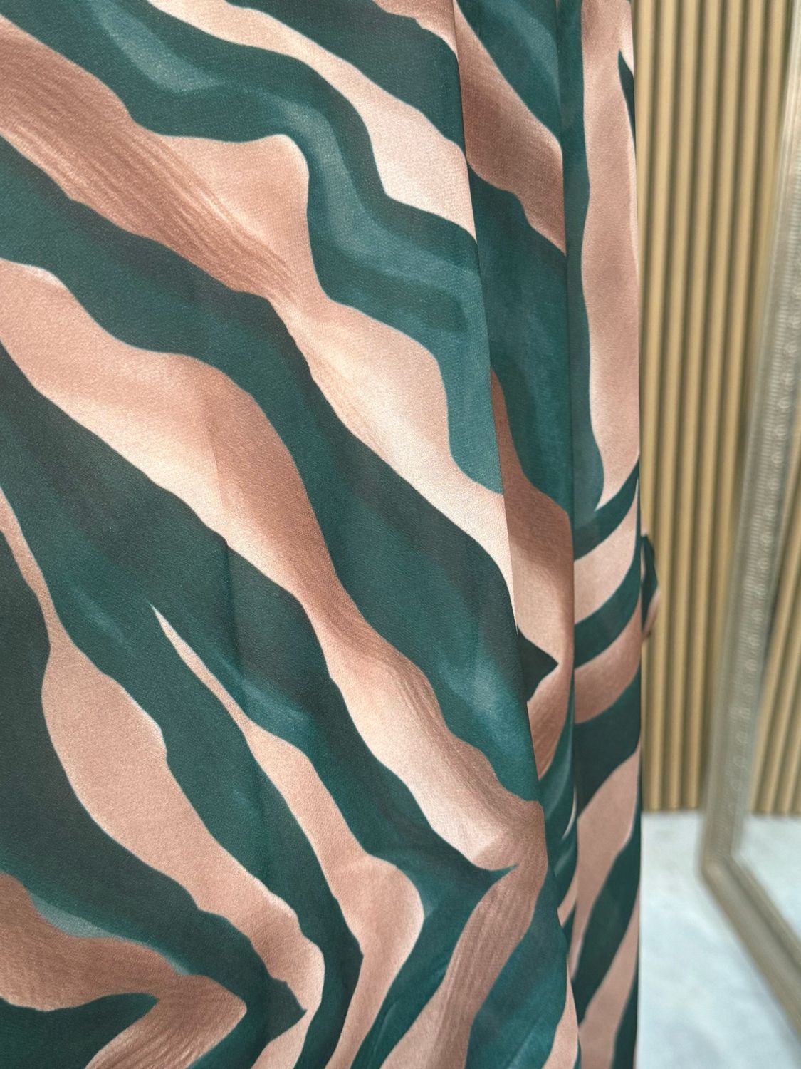 Serafina Flowing Layered Batwing Top Green &amp; Taupe