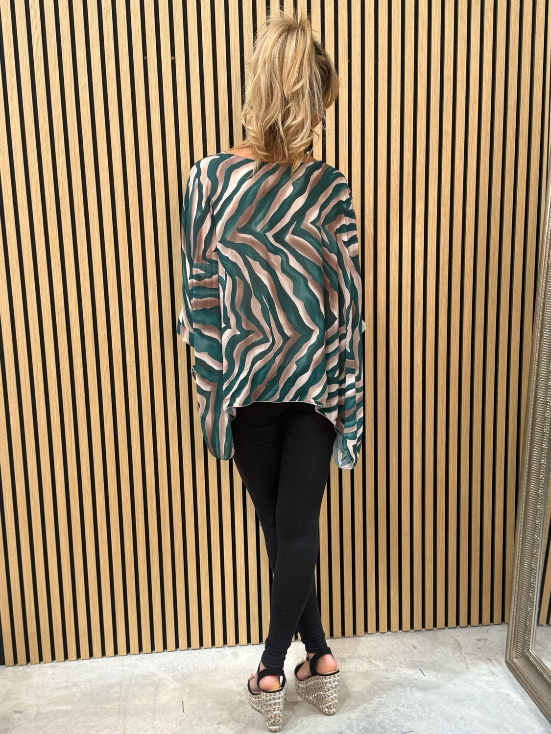 Serafina Flowing Layered Batwing Top Green &amp; Taupe