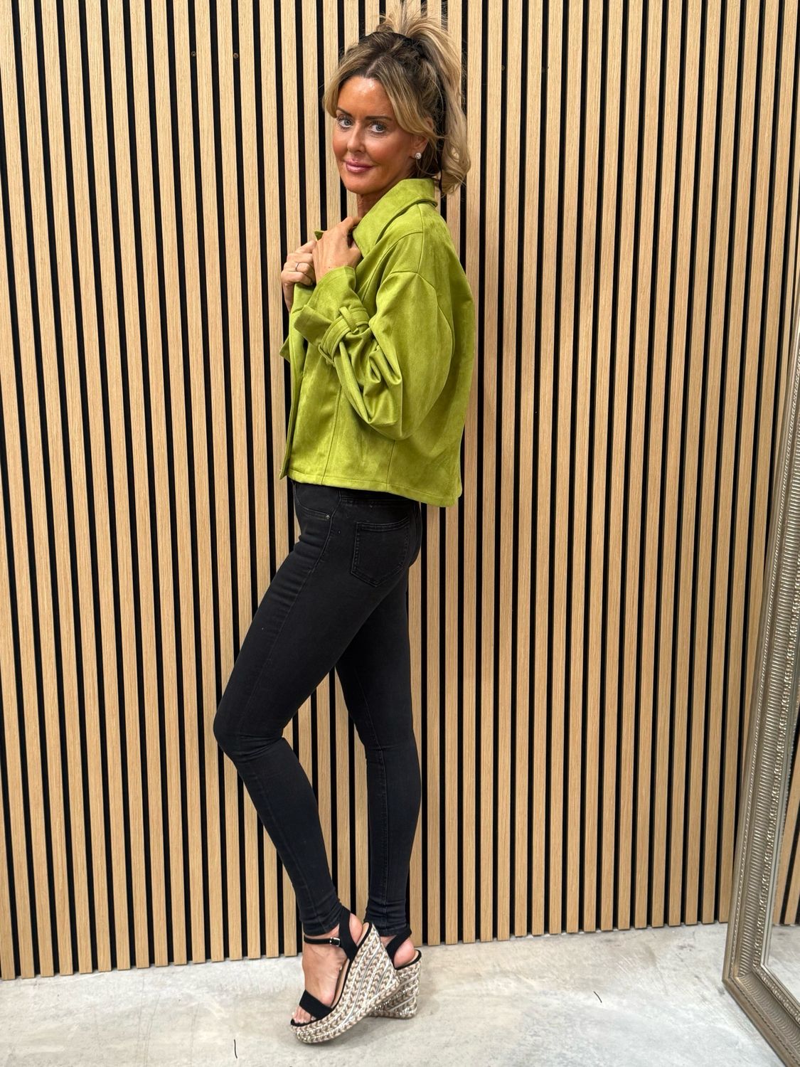 Harper - Double Breasted Cropped Jacket Lime