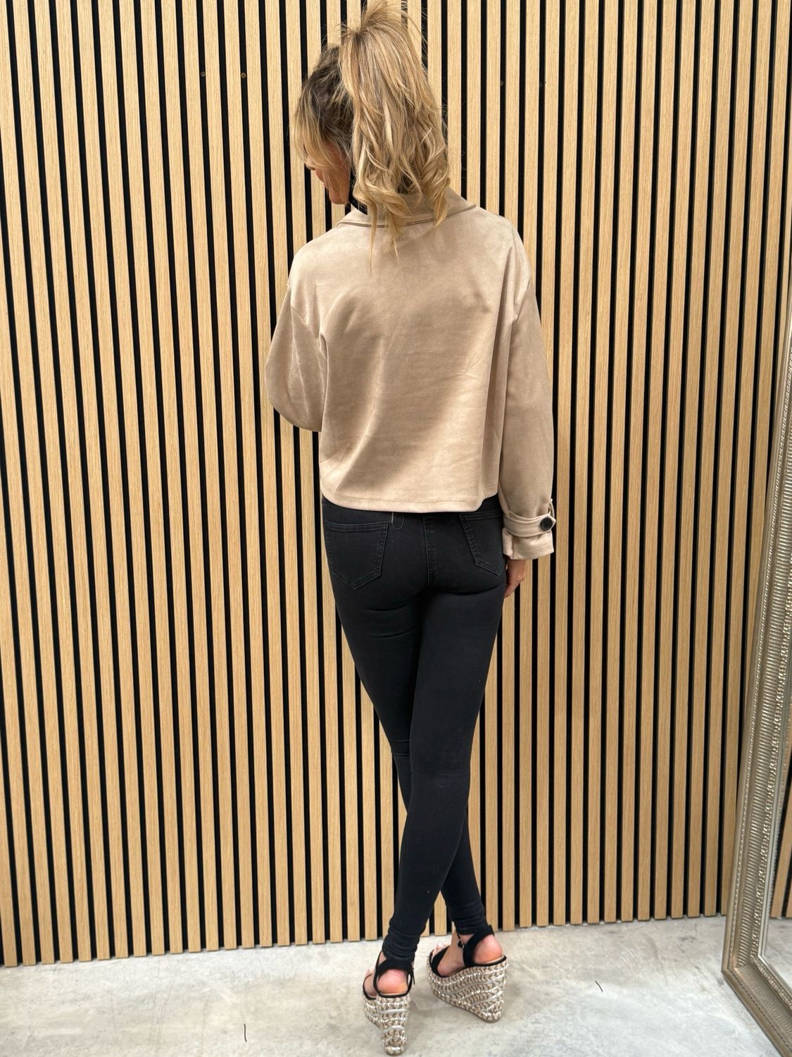 Harper - Double Breasted Cropped Jacket Beige