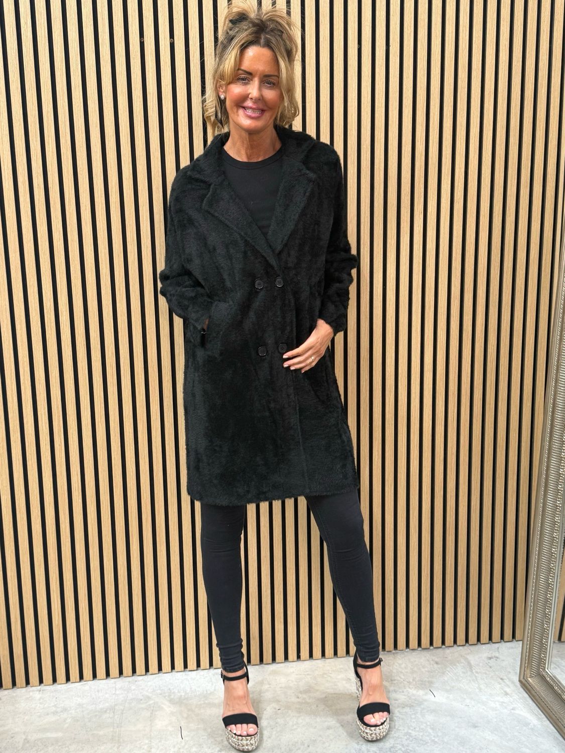 Velora - Teddy Double Breasted Coat Black