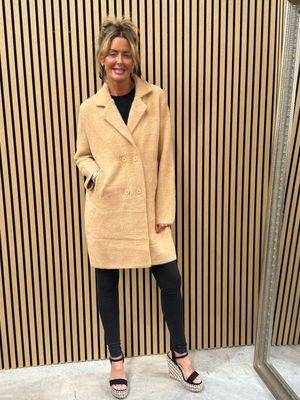 Velora - Teddy Double Breasted Jacket Camel