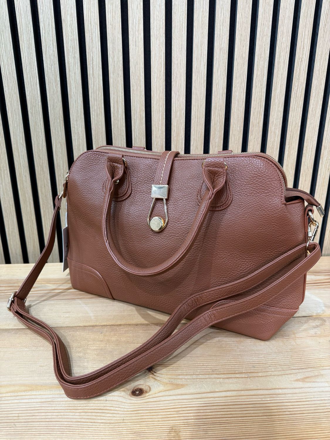 Zathira - Classic Tan Handbag
