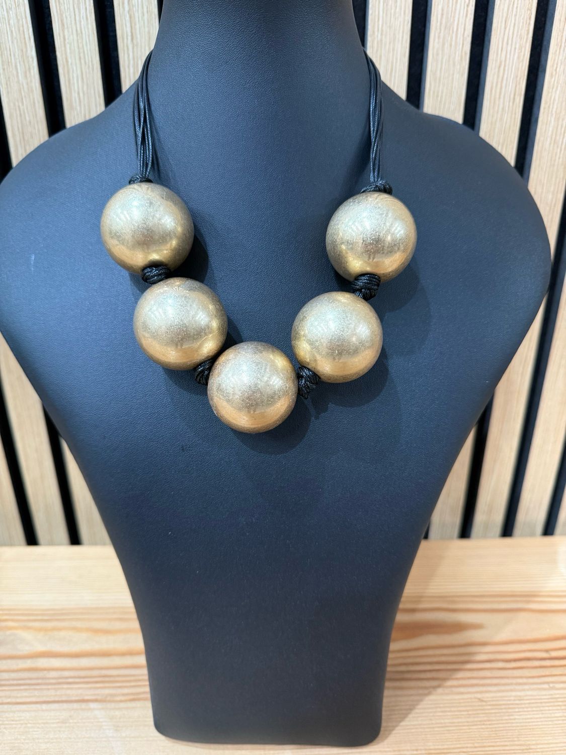 Freya - Bold Statement Necklace Gold