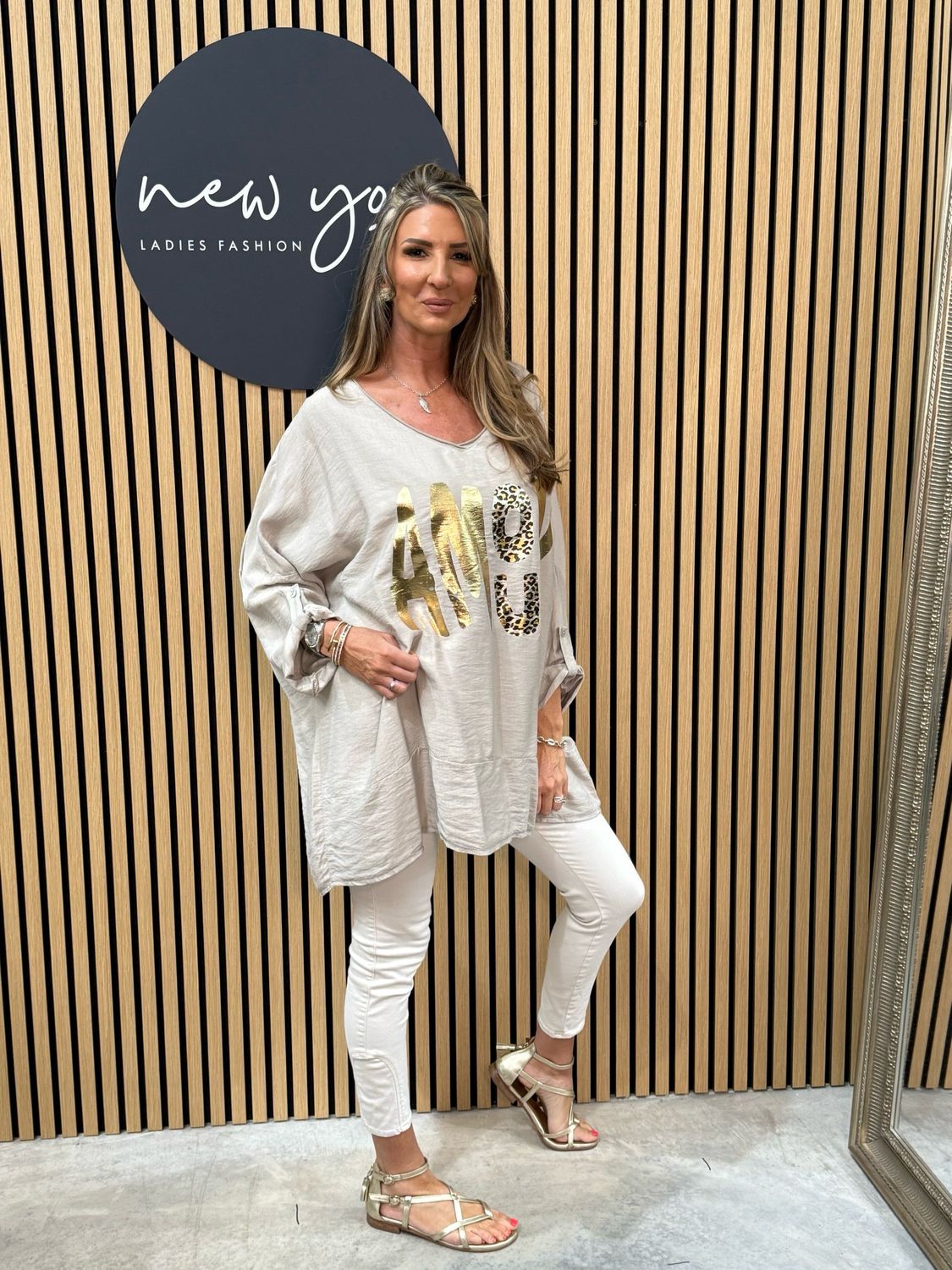 Amor - Oversized Top Beige