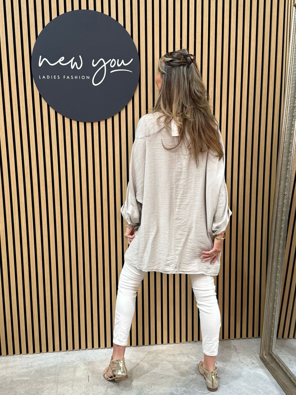 Amor - Oversized Top Beige