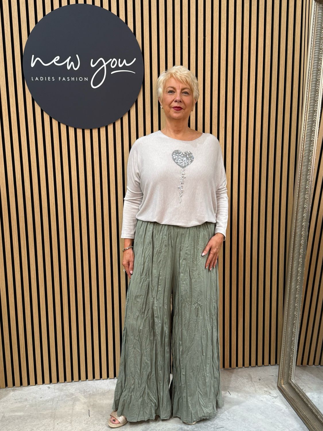 Portofino - Wide Let Ruffle Trousers Khaki