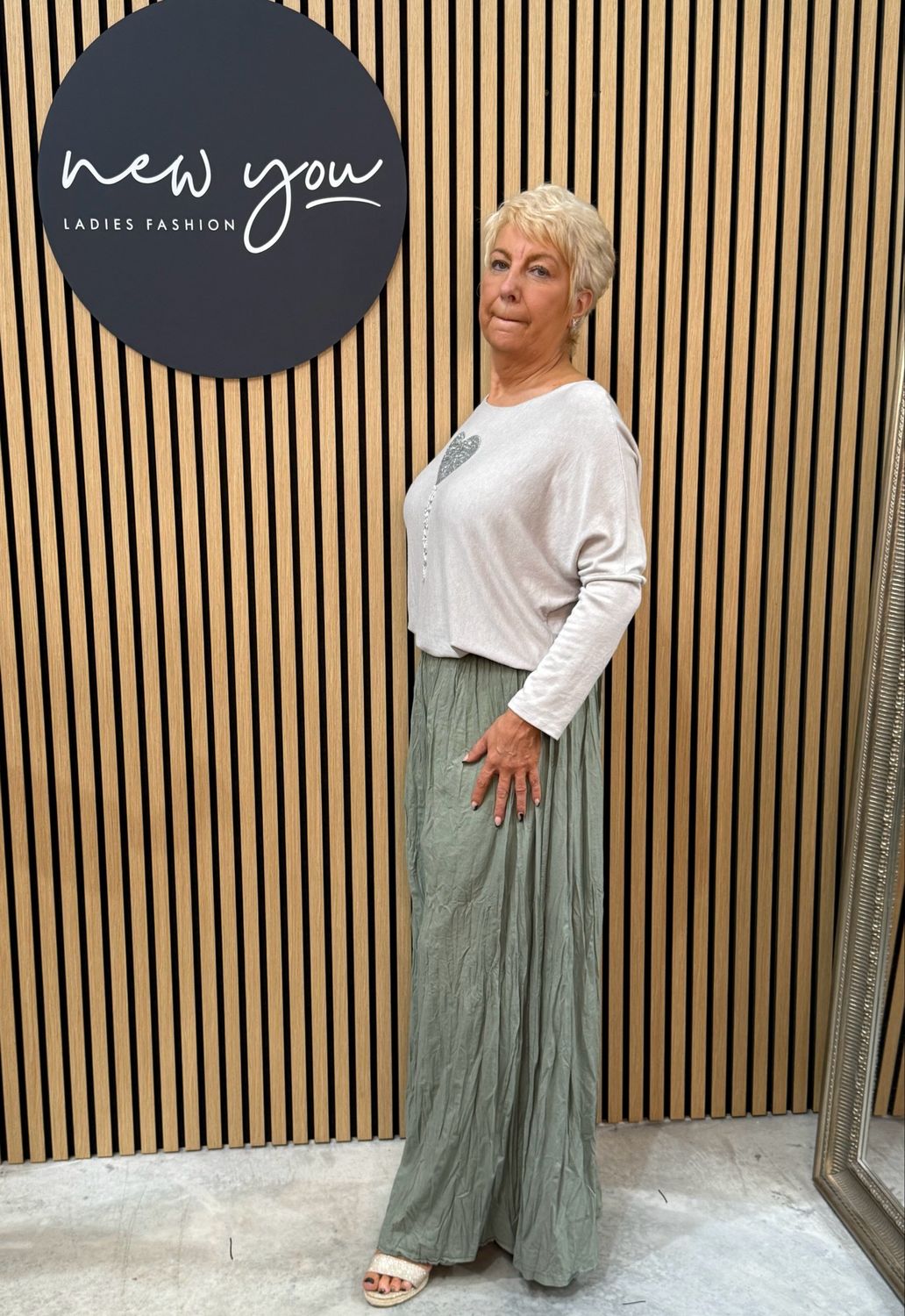 Portofino - Wide Let Ruffle Trousers Khaki