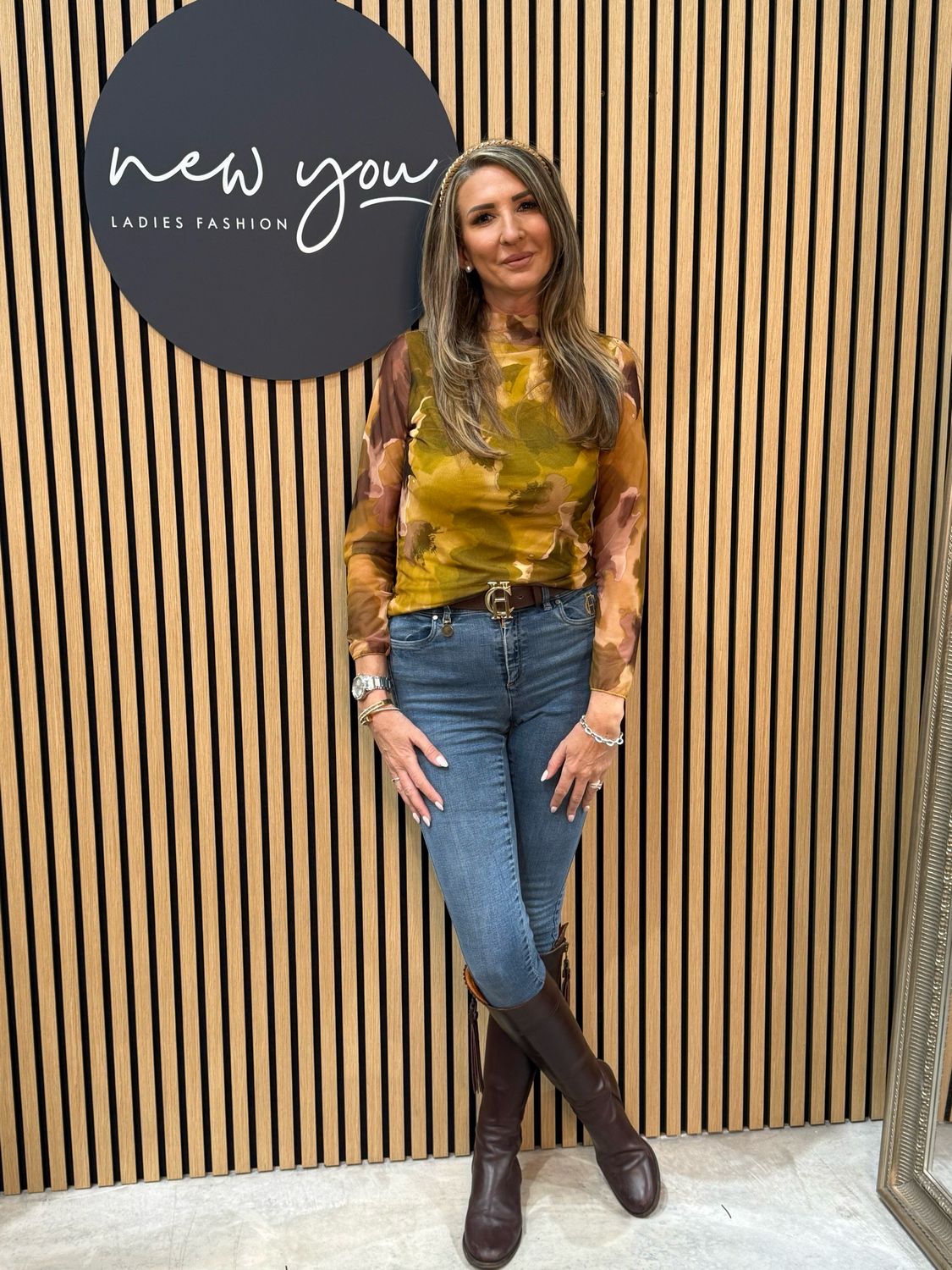 Abstract Print Mesh Top Mustard