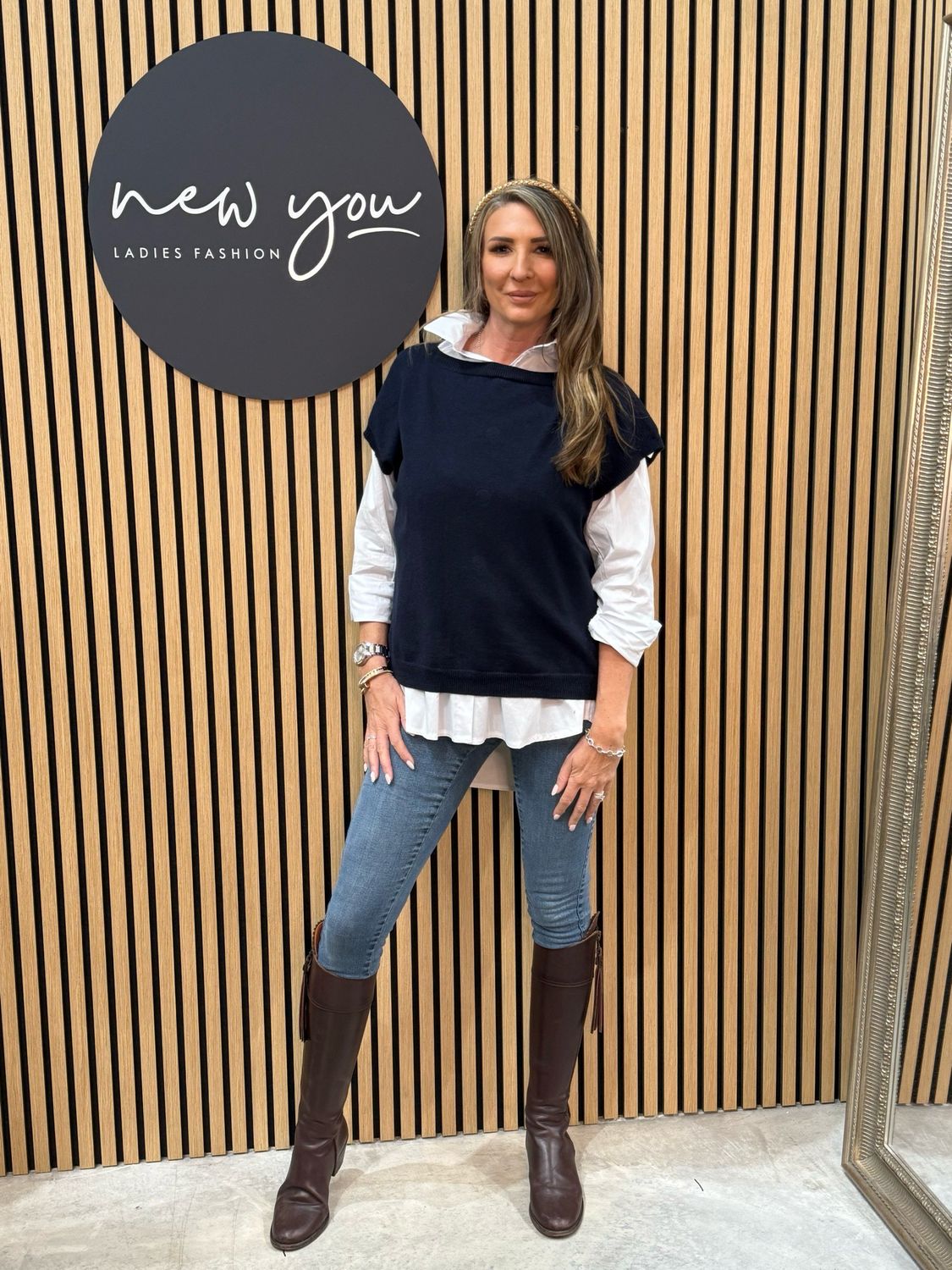 Button Back Knit Vest - Navy