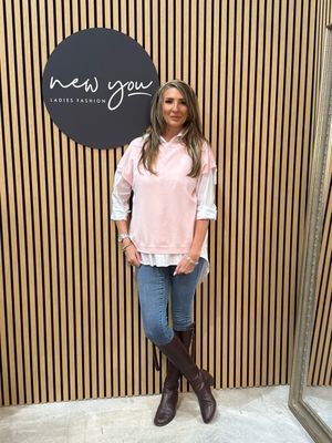Button Back Knit Vest - Pink