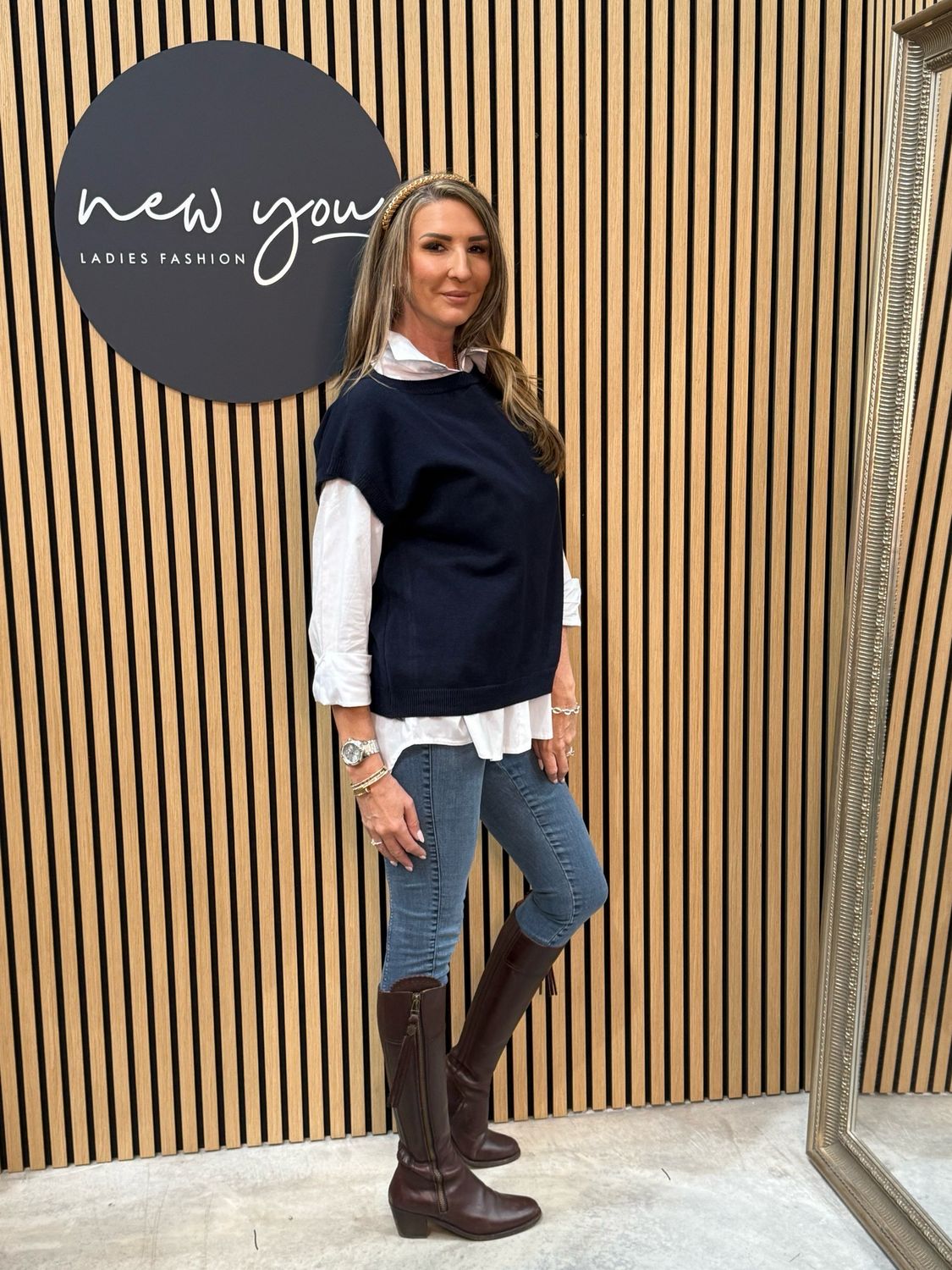Button Back Knit Vest - Navy