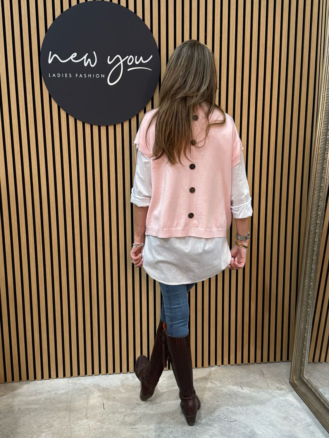 Button Back Knit Vest - Pink