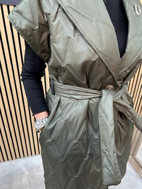 Dale - Sleeveless Coat Khaki