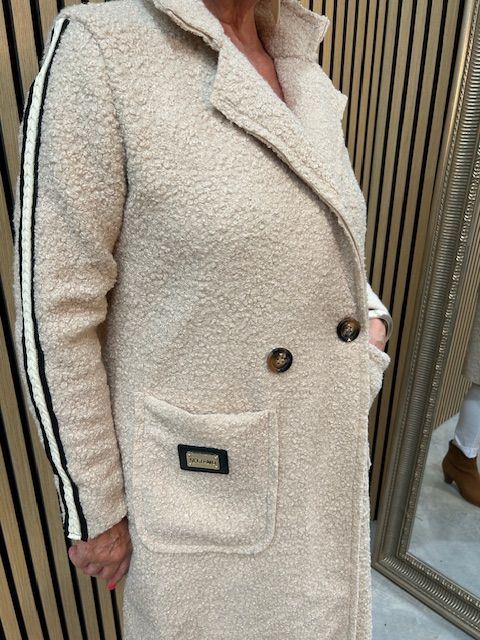 Misty cream