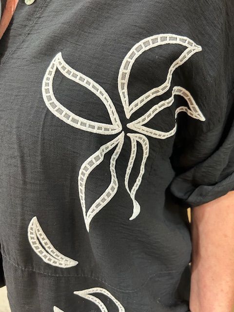 Palm black