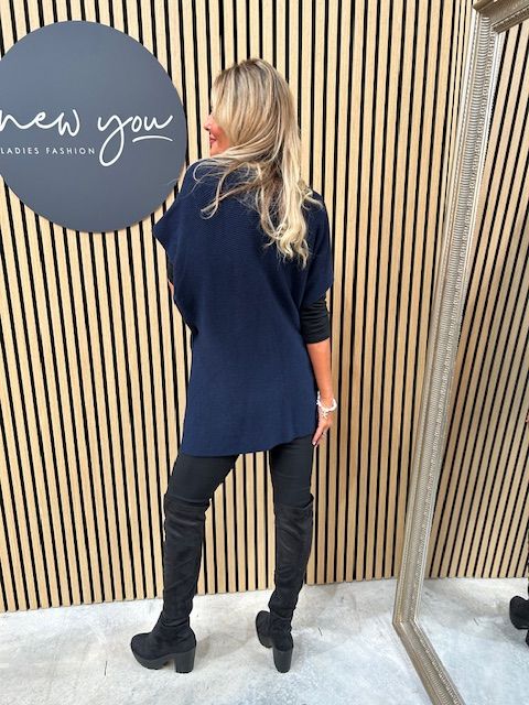 Isabella Navy