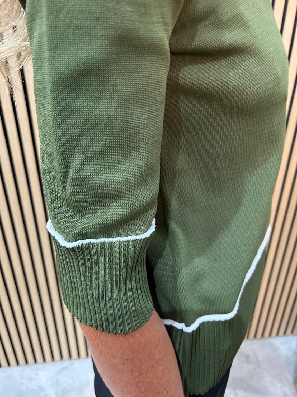 Contrast Trim Knit Top - Khaki