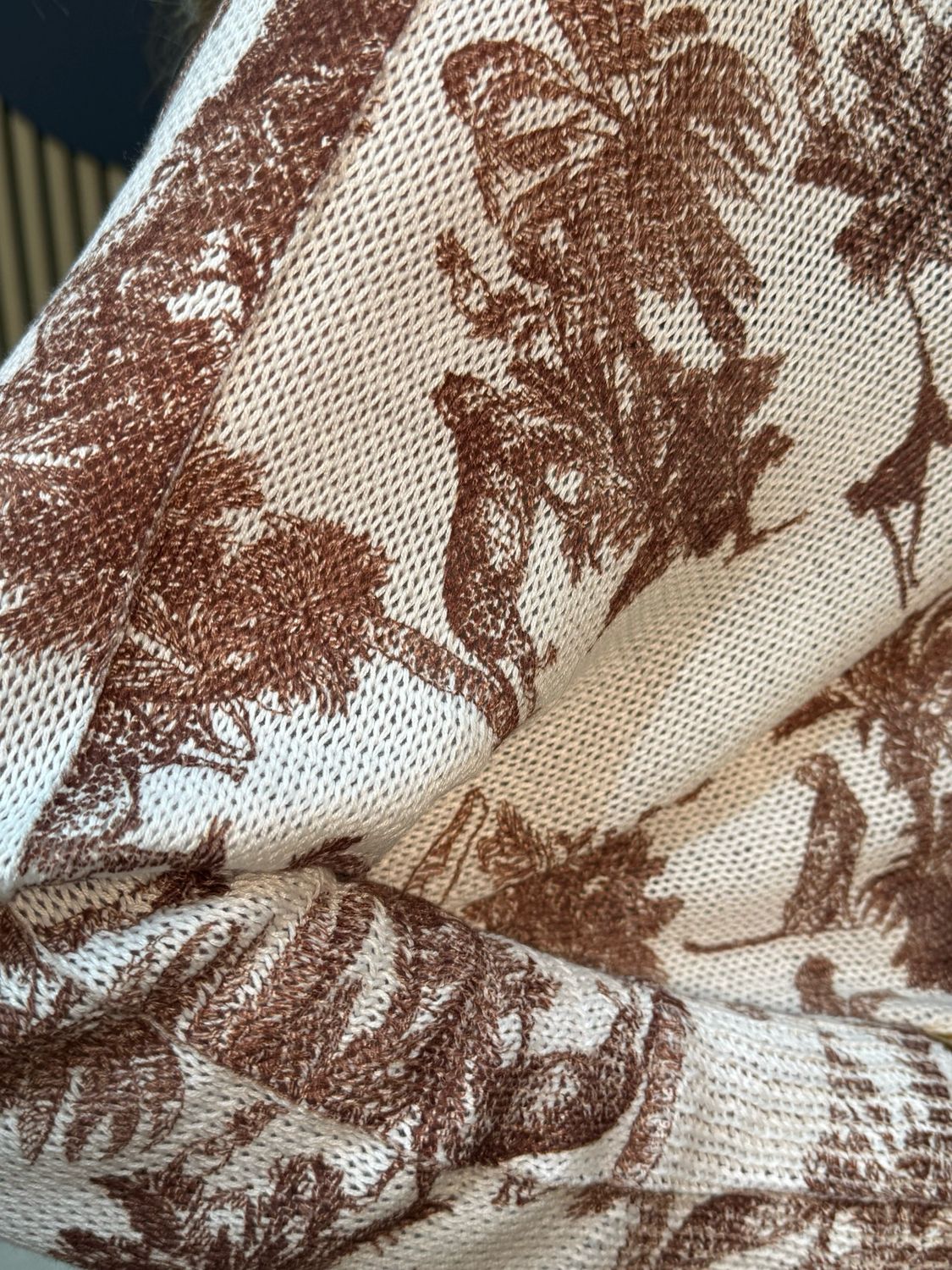 Toile Brown