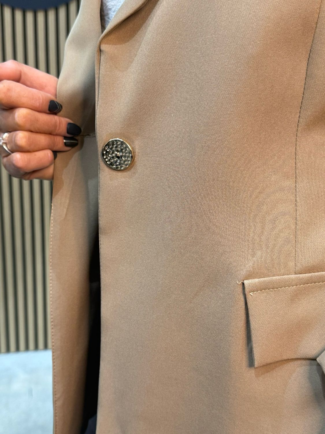 Tailored Open Blazer - Beige