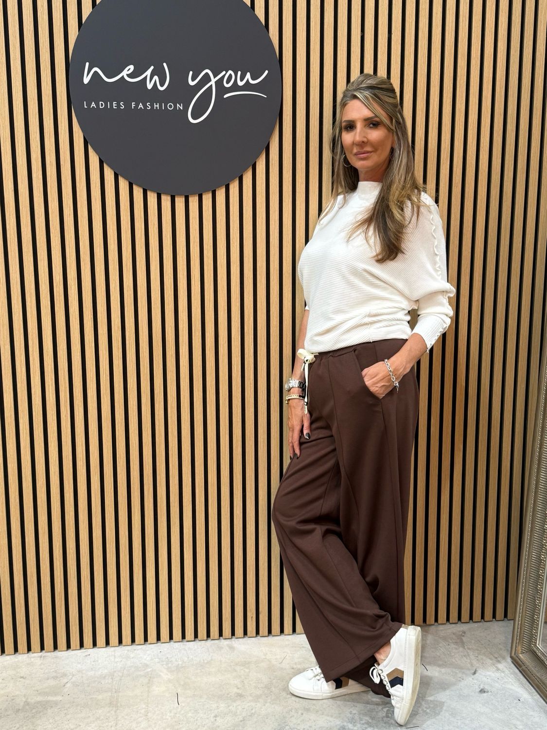 Wide Leg Draw String Trousers - Brown