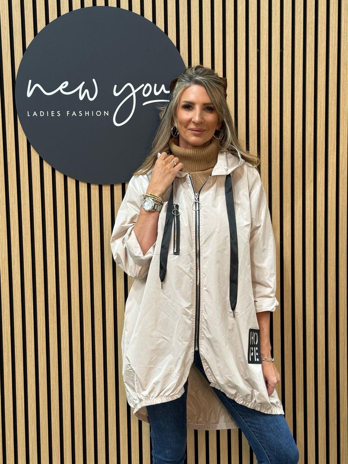 Oversize Hooded Jacket - Beige